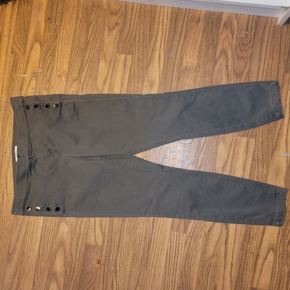 JEANS SALE! ALL SIZES BUY 1 FOR $25 GET ONE FREE! MOVING SALE! SIZES  2 TO 26 - Picture 5 of 11